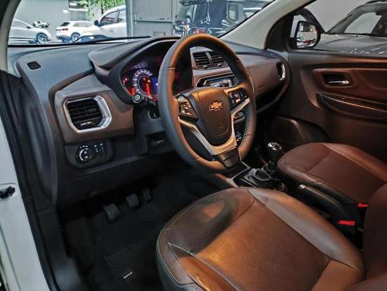 CHEVROLET-SPIN-2019