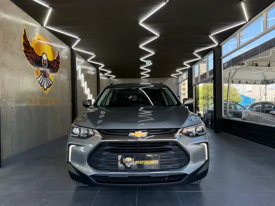 CHEVROLET-TRACKER-2024