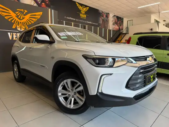 CHEVROLET-TRACKER-2022