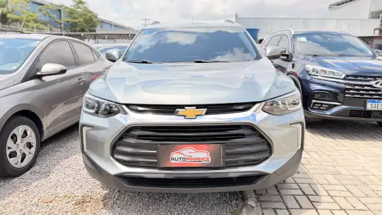 CHEVROLET-TRACKER-2023