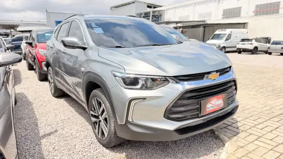 CHEVROLET-TRACKER-2023