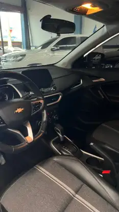 CHEVROLET-TRACKER-2021