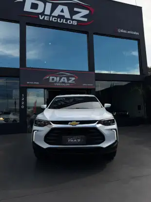 CHEVROLET-TRACKER-2024