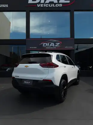 CHEVROLET-TRACKER-2024