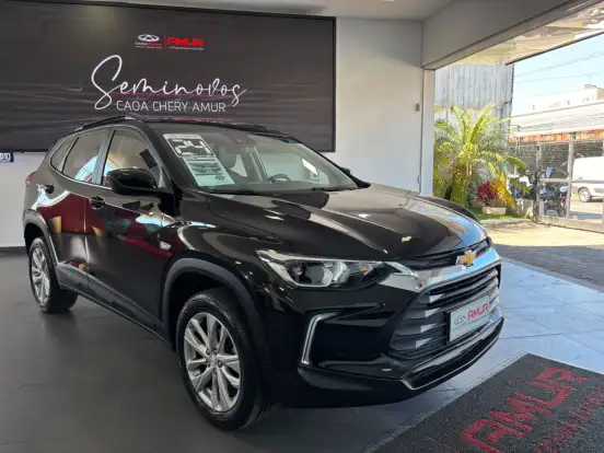 CHEVROLET-TRACKER-2023