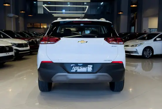 CHEVROLET-TRACKER-2023
