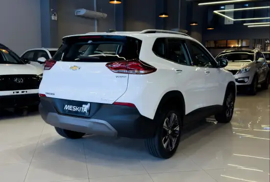 CHEVROLET-TRACKER-2023