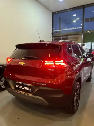 CHEVROLET-TRACKER-2024