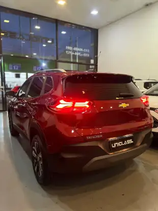 CHEVROLET-TRACKER-2024