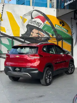 CHEVROLET-TRACKER-2023