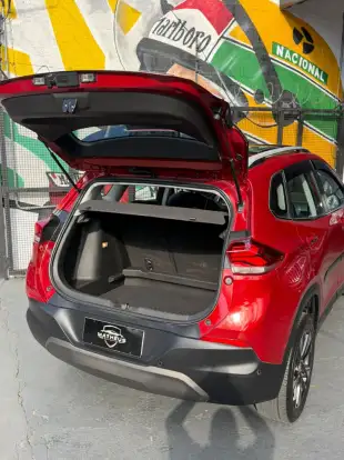 CHEVROLET-TRACKER-2023