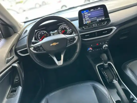 CHEVROLET-TRACKER-2024