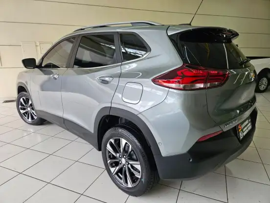 CHEVROLET-TRACKER-2025