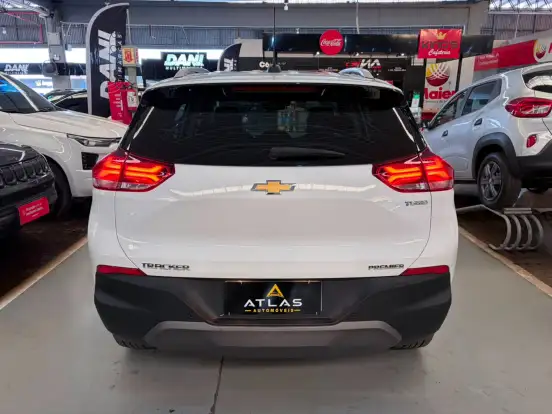 CHEVROLET-TRACKER-2024