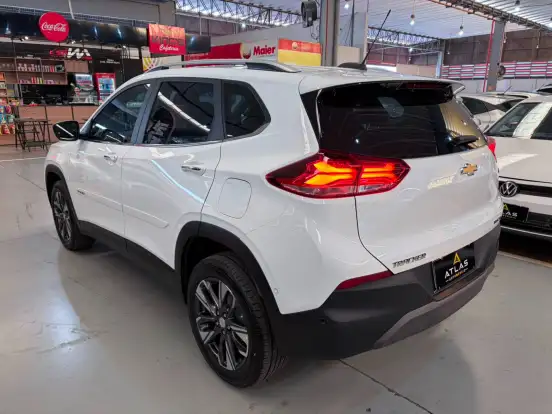 CHEVROLET-TRACKER-2024