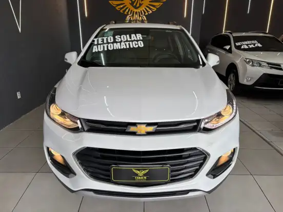 CHEVROLET-TRACKER-2017