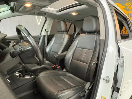 CHEVROLET-TRACKER-2017