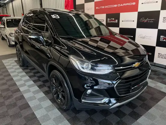 CHEVROLET-TRACKER-2017