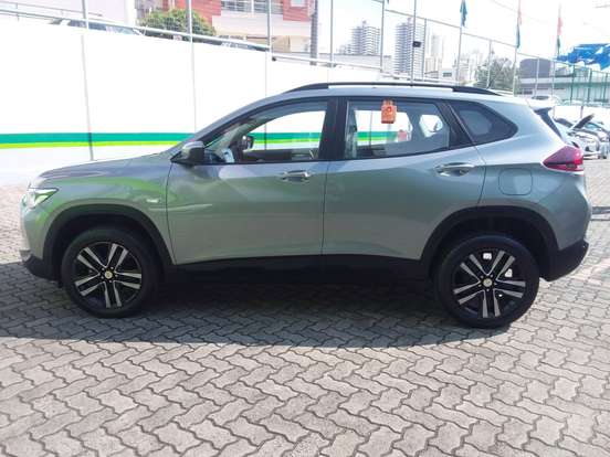 CHEVROLET-TRACKER-2025