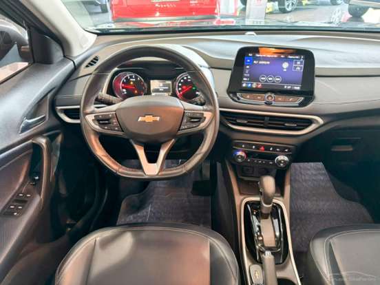CHEVROLET-TRACKER-2021