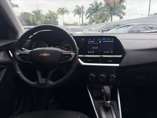 CHEVROLET-TRACKER-2025