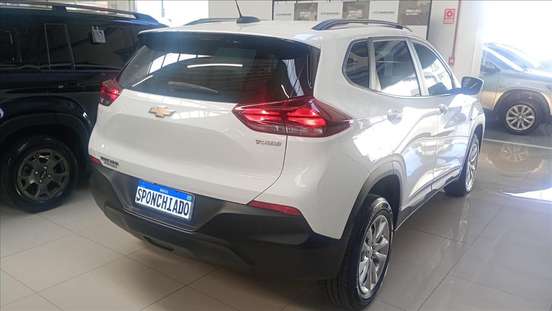 CHEVROLET-TRACKER-2023