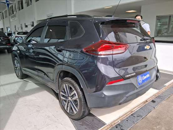 CHEVROLET-TRACKER-2024