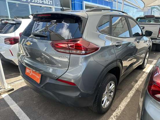 CHEVROLET-TRACKER-2022