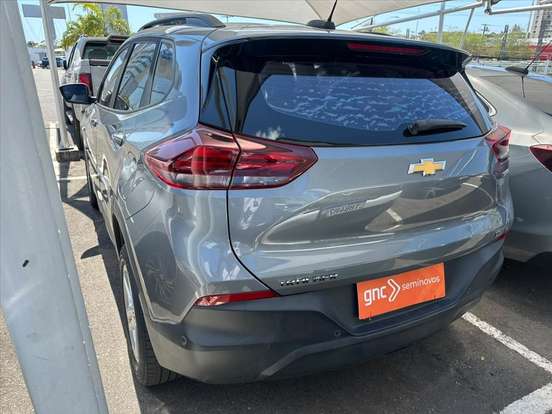 CHEVROLET-TRACKER-2022