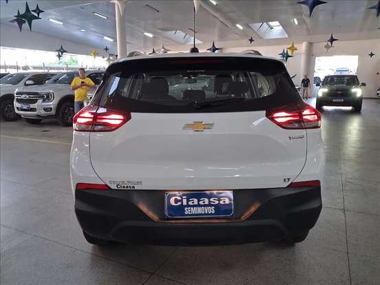 CHEVROLET-TRACKER-2022