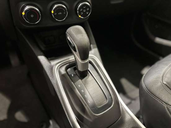 CHEVROLET-TRACKER-2022