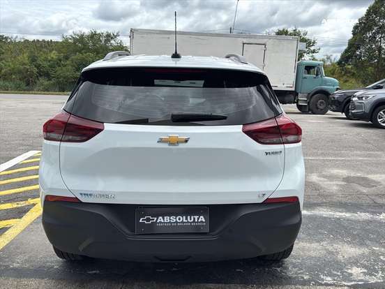CHEVROLET-TRACKER-2022