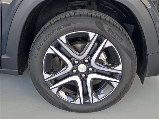 CHEVROLET-TRACKER-2025