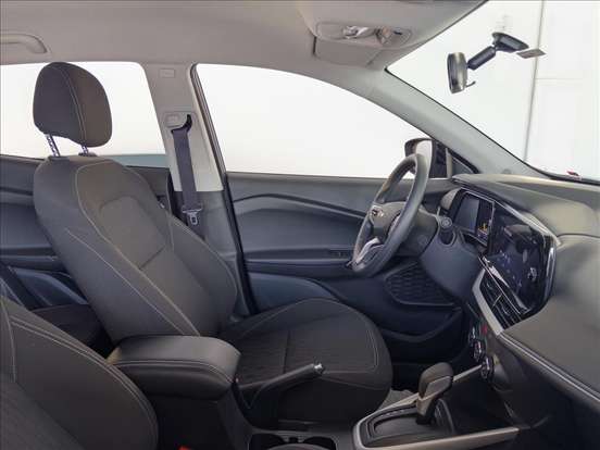 CHEVROLET-TRACKER-2025