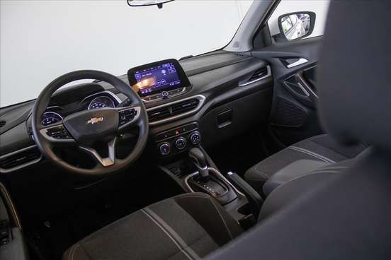 CHEVROLET-TRACKER-2025