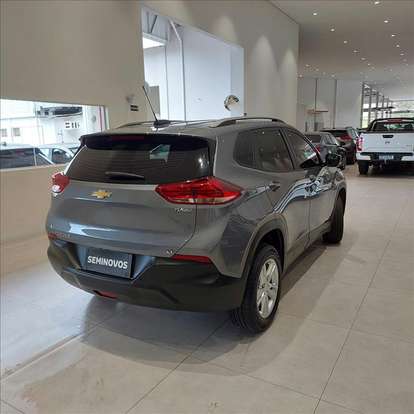 CHEVROLET-TRACKER-2020