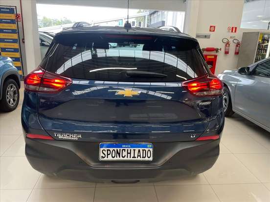 CHEVROLET-TRACKER-2025