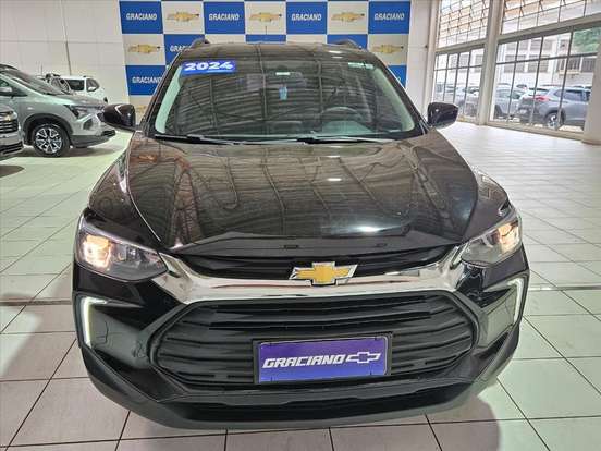 CHEVROLET-TRACKER-2023