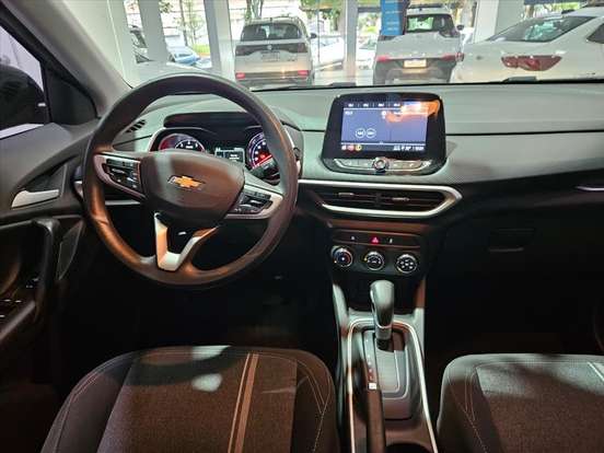 CHEVROLET-TRACKER-2023