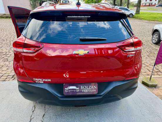 CHEVROLET-TRACKER-2020