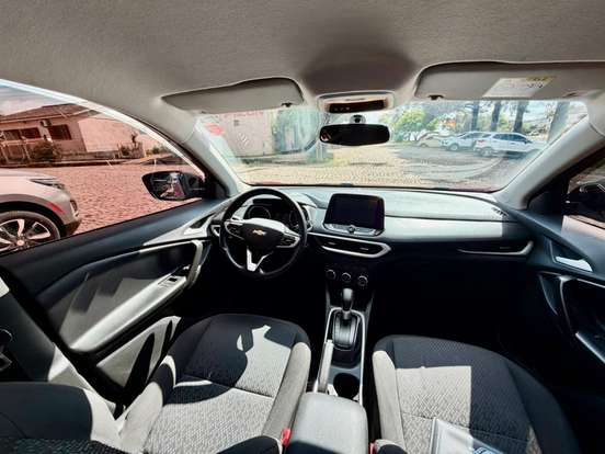 CHEVROLET-TRACKER-2020