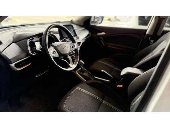CHEVROLET-TRACKER-2024