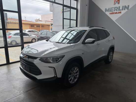 CHEVROLET-TRACKER-2024