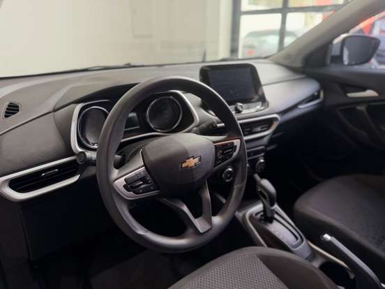 CHEVROLET-TRACKER-2024