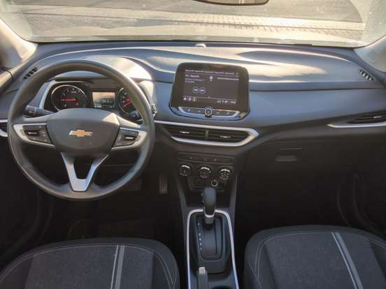 CHEVROLET-TRACKER-2023