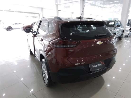 CHEVROLET-TRACKER-2024