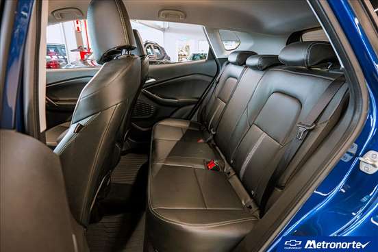 CHEVROLET-TRACKER-2025
