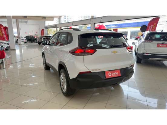 CHEVROLET-TRACKER-2025