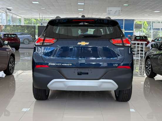 CHEVROLET-TRACKER-2025