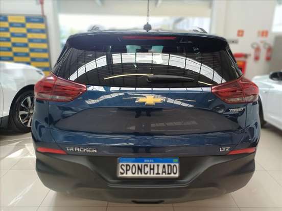 CHEVROLET-TRACKER-2024